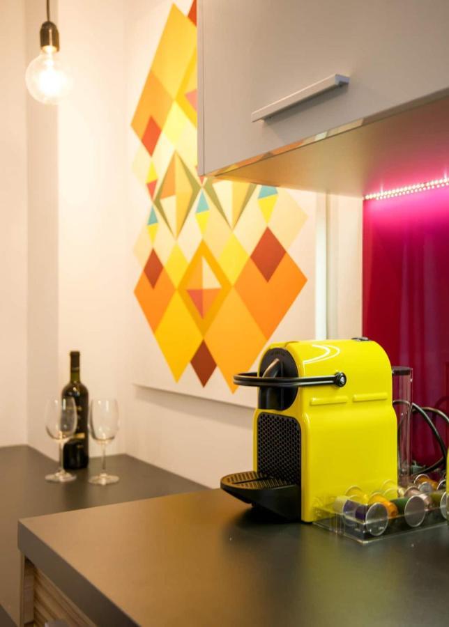 Mazi Rooms Venizelou 테살로니키 외부 사진
