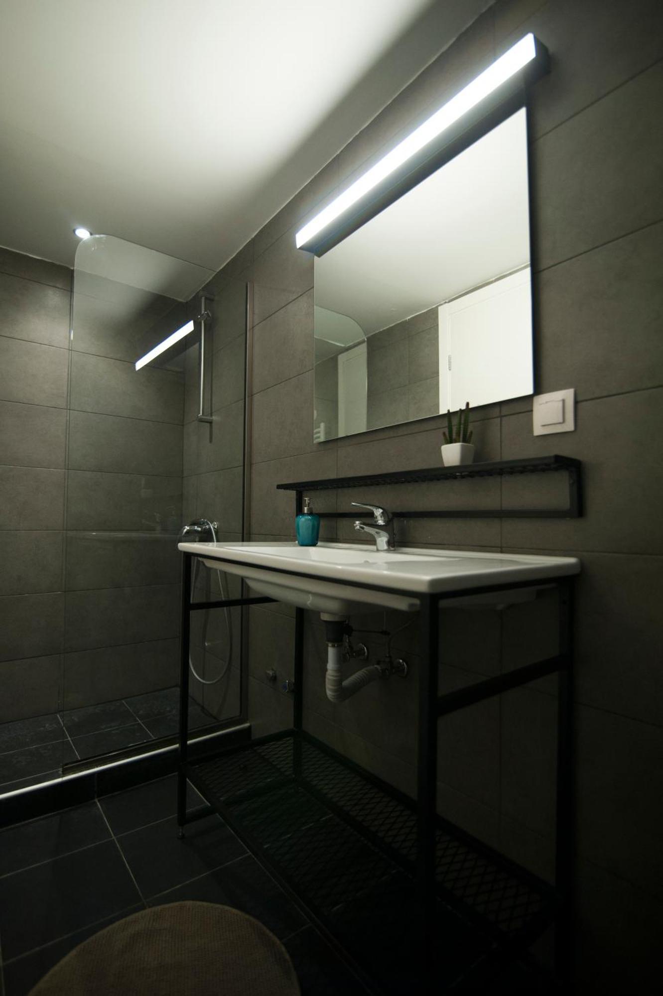 Mazi Rooms Venizelou 테살로니키 객실 사진